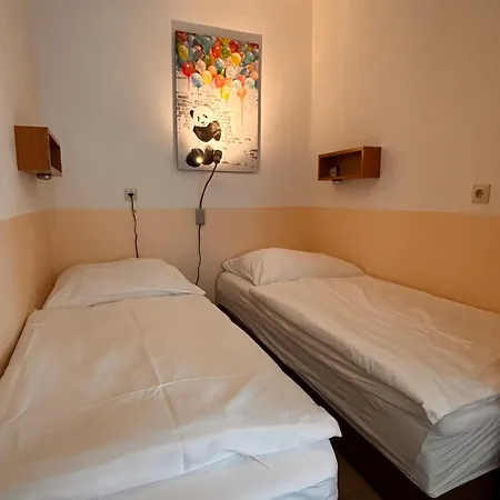 Haus Poseidon, Pos05 아파트